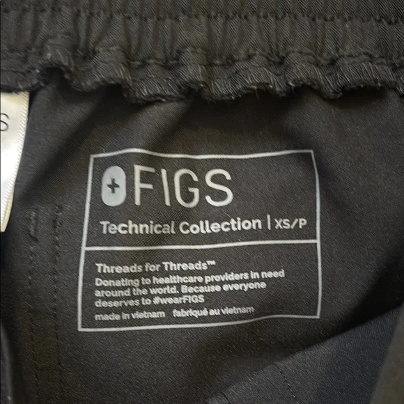 Figs black Yola scrub pants - Picture 2 of 2